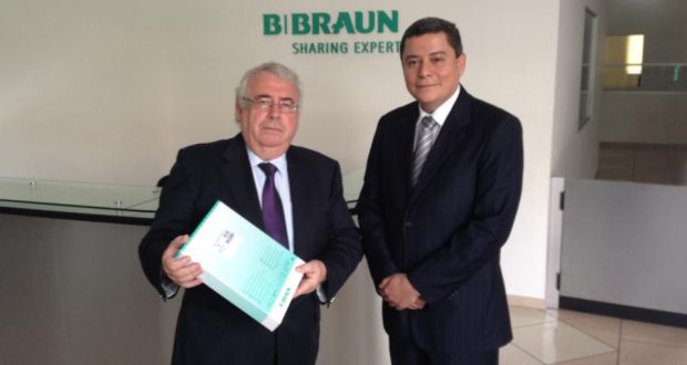 Minister of State for Trade and Development Joe Costello with Rafael Amaya, managing director of B Braun’s subsidiary in El Salvador.