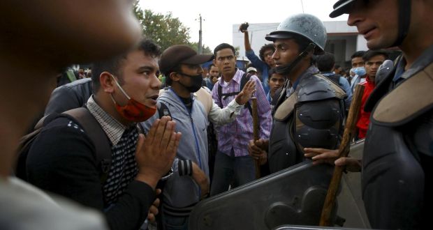 Nepal villagers block aid trucks in protest at government response