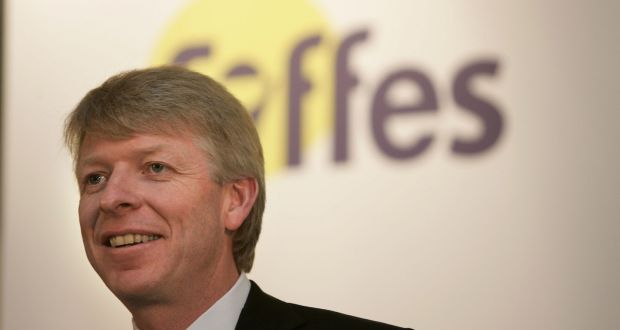 Fyffes executive chairman <b>David McCann</b>: paid a performance bonus of €527,000 ... - image