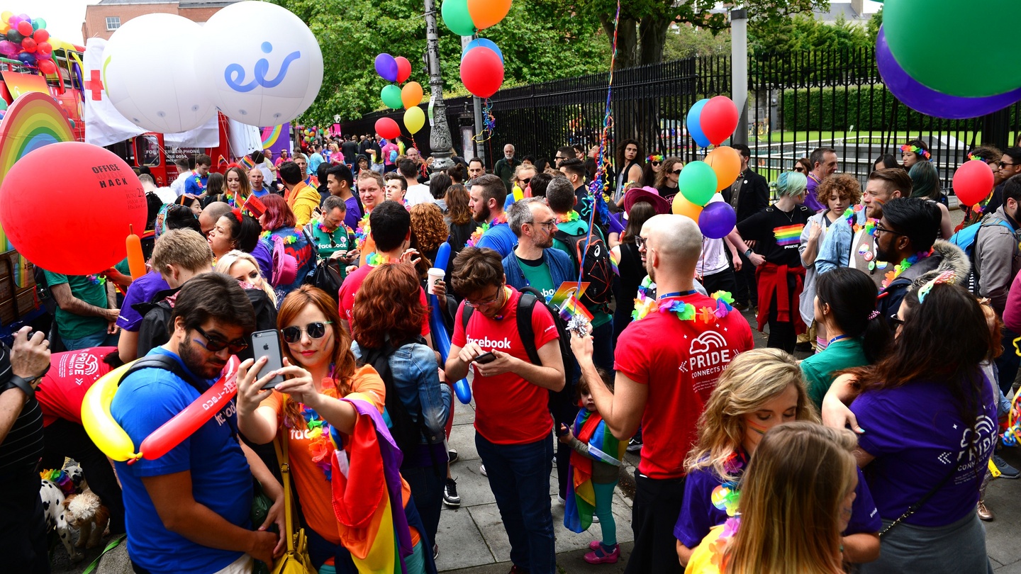 Tens of thousands march in Dublin Pride parade Irish Times Dublin