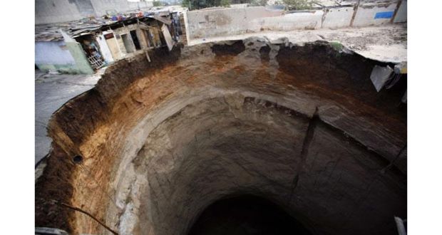 Man Disappears Into Florida Sinkhole