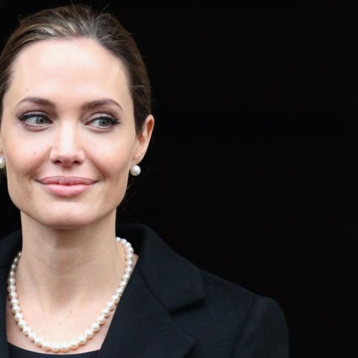 Cool, calm nature of Angelina choice of is impressive