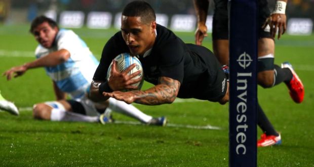  New Zealand’s Aaron Smith  scores a try during the Rugby Championship victory over  Argentina at Waikato Stadium  in Hamilton, New Zealand. Photograph: Phil Walter/Getty Images
