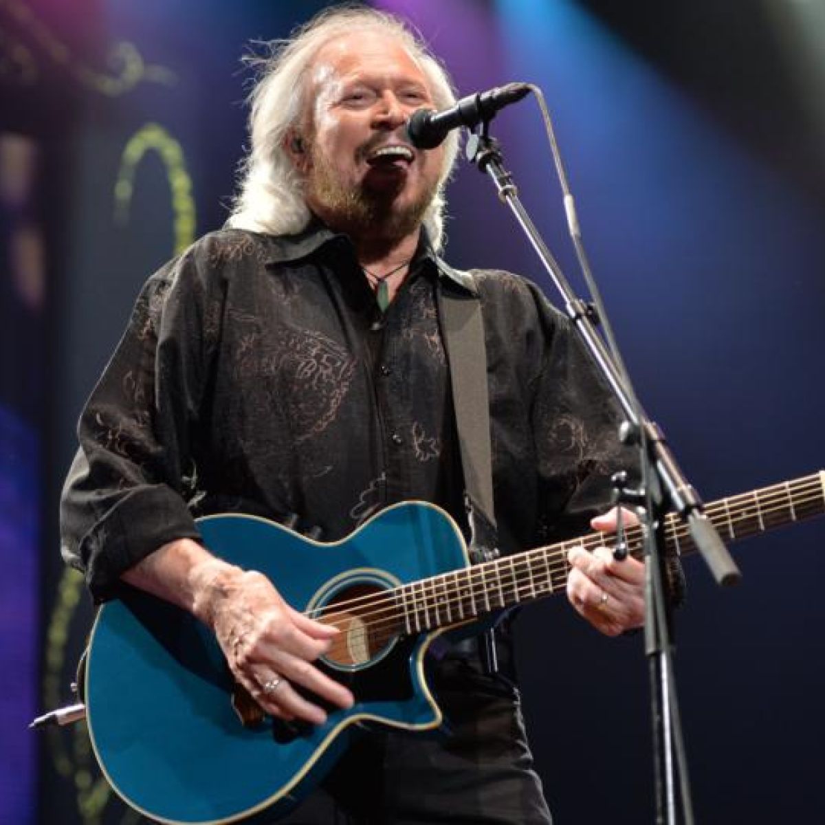 Gig Review Barry Gibb At The O2 In Dublin