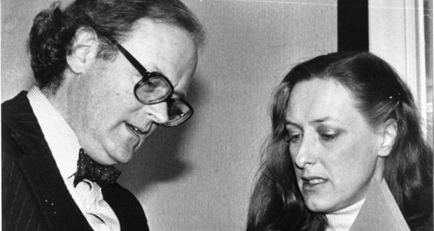 Bruce Arnold and Geraldine Kennedy, the journalists named in the telephone tapping affair, reading Government statements at a press conference in 1983. Photograph: The Irish Times