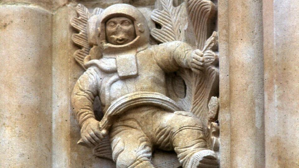Dónde está el astronauta en la catedral de salamanca
