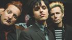 Following Kaelem Hainsworth’s death, the American rock band Green Day paid tribute to him after learning that he was a fan when his friends launched a campaign on Twitter to draw the band’s attention to his passing.