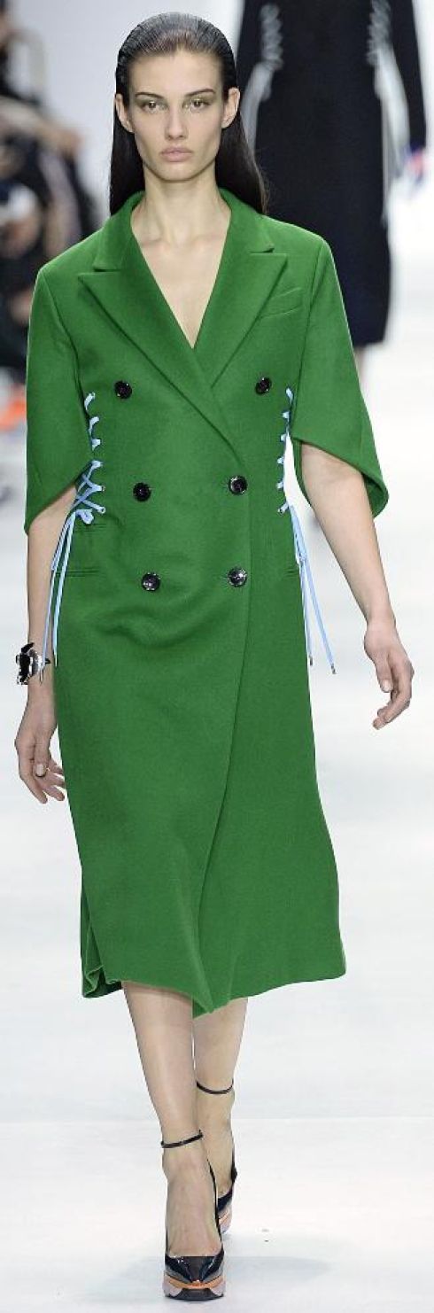 Trending in fashion: the colour green