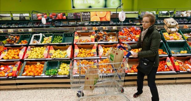 British supermarket wars trigger first annual drop in food spending