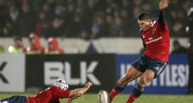 Munster have announced fly half Ian Keatley has signed a new two year deal with the province, keeping him at Thomond Park until 2017. (Photograph: INPHO/James Crombie)