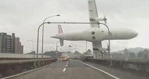 A still taken from dashcam footage shows flight GE 235 from Taipei to Kinmen just before impact. 
