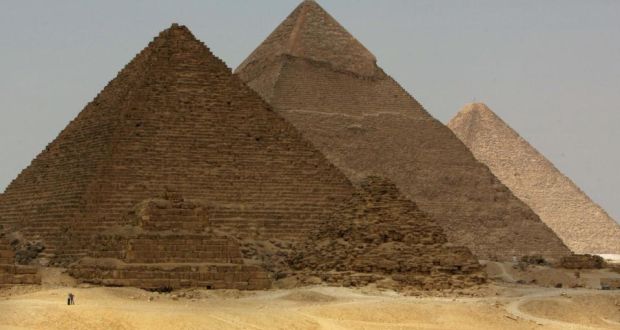 Russian Egypt Porn - Egypt investigates porn video filmed at the pyramids