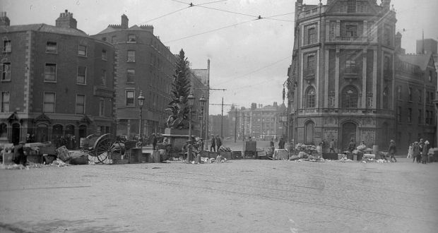 Scene at  D’Olier  Street during 1916  