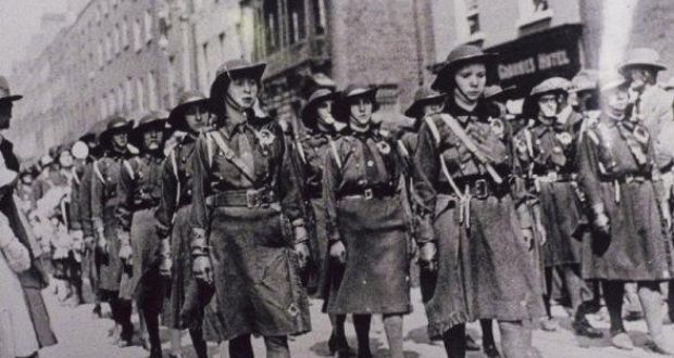 A Cumann na mBan parade: A Woven Silence is inspired by the story of the author’s relative Marion Stokes, one of three women who raised the tricolour over Enniscorthy in Easter Week 1916