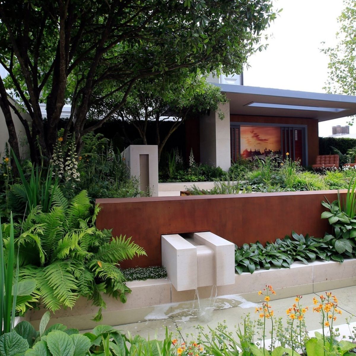 Medals For Irish Designers At Chelsea Flower Show