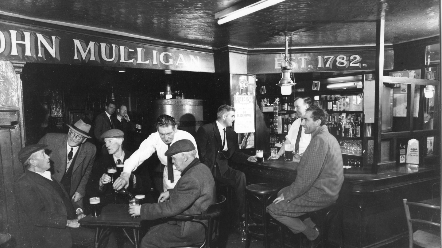 10 Things You Might Not Know About Irish Pubs