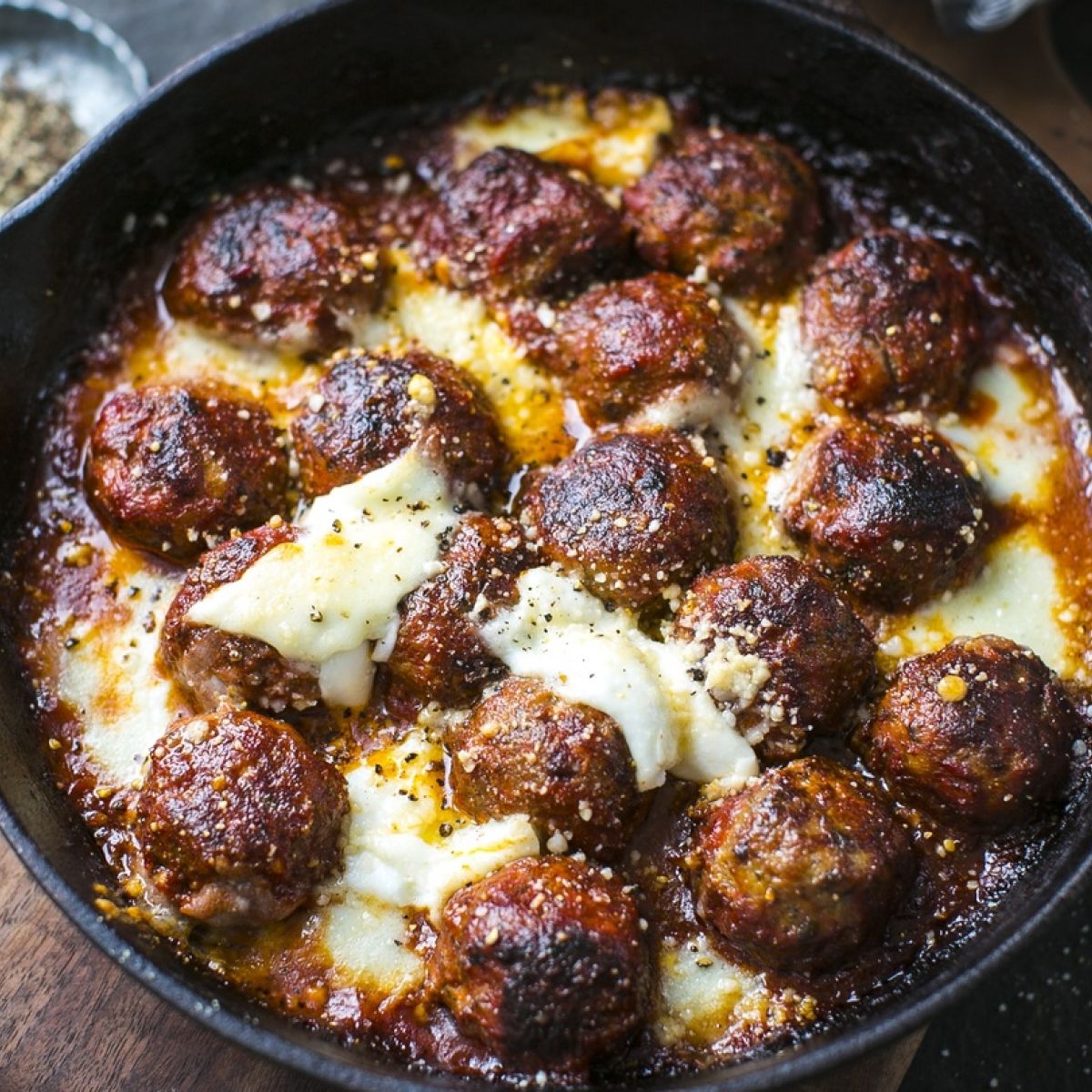 How Long To Oven Bake Meatballs : In a large bowl, combine the rest of ...