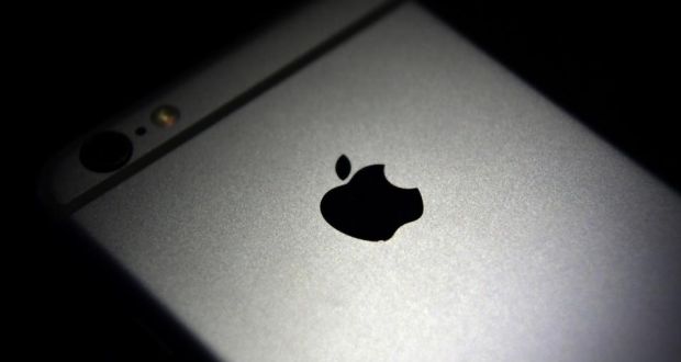 The amount of income tax Apple pays in Australia has been criticised as inadequate, given its practice of profit-shifting via Ireland revealed in 2014