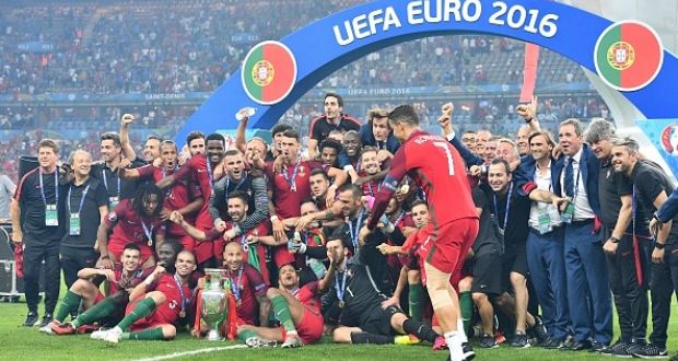Euro 2016 / Datei Uefa Euro 2016 Opening Ceremony Jpg Wikipedia - The