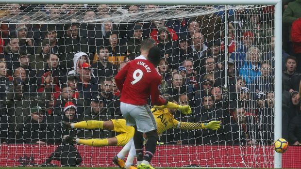 Romelu Lukaku hits the post with a second half header during Manchester United’s 1-0 win over Tottenham. Photograph: Andrew Yates/Reuters