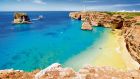 Save up to €300  with a summer travel offer  to Algarve