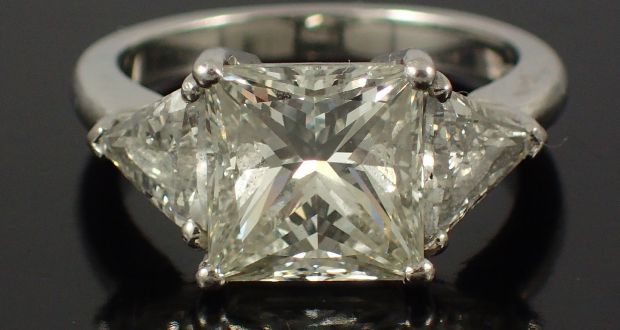 A roundup of Voltaire Diamonds favourite celebrity 