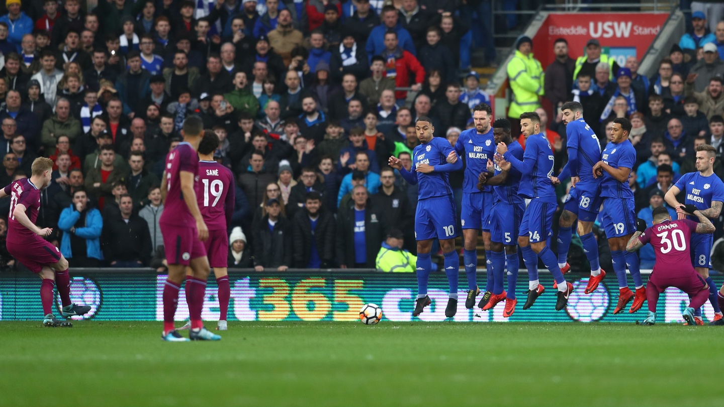 De Bruyne S Cunning Free Kick Inspires Man City Win In Cardiff