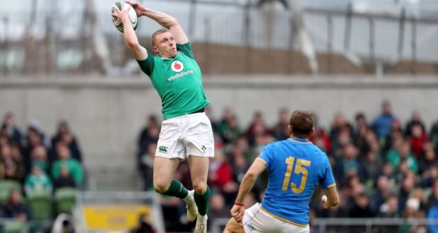 Ireland’s Keith Earls claims a crossfield kick during the Six Nations match against Italy at the Avaiva stadium. Photograph: Dan Sheridan/Inpho