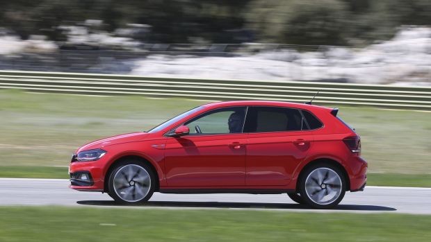 Can Vw S Pocket Rocket Polo Gti Leave The Golf Lagging Behind
