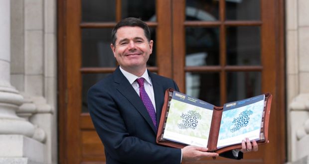 Minister for Finance Paschal Donohoe: big issue is not whether taxpayers get an extra €7 or €10 a week, but about hospital waiting lists and housing. Photograph: Cyril Byrne