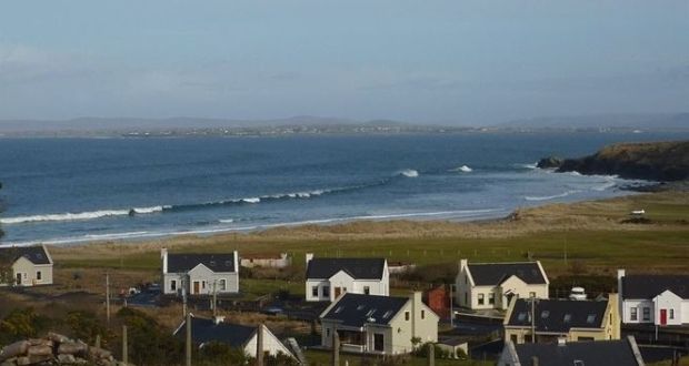 Beach View Heights, Achill, Co Mayo - located just 650m from Silver Strand Blue Flag Beach 