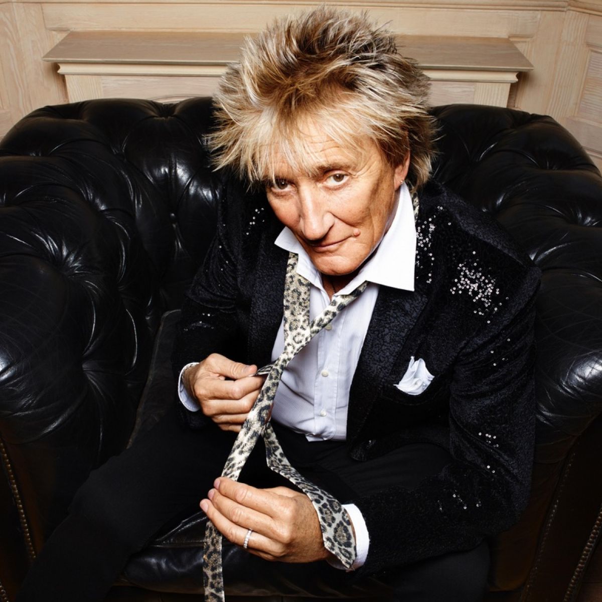 Music video by rod stewart performing i don't want to talk about it. 