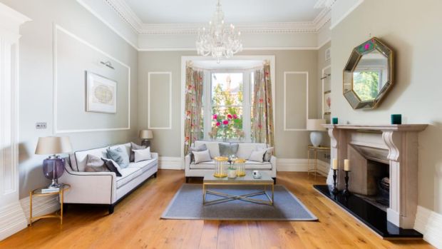 Abbotsford: the sittingroom
