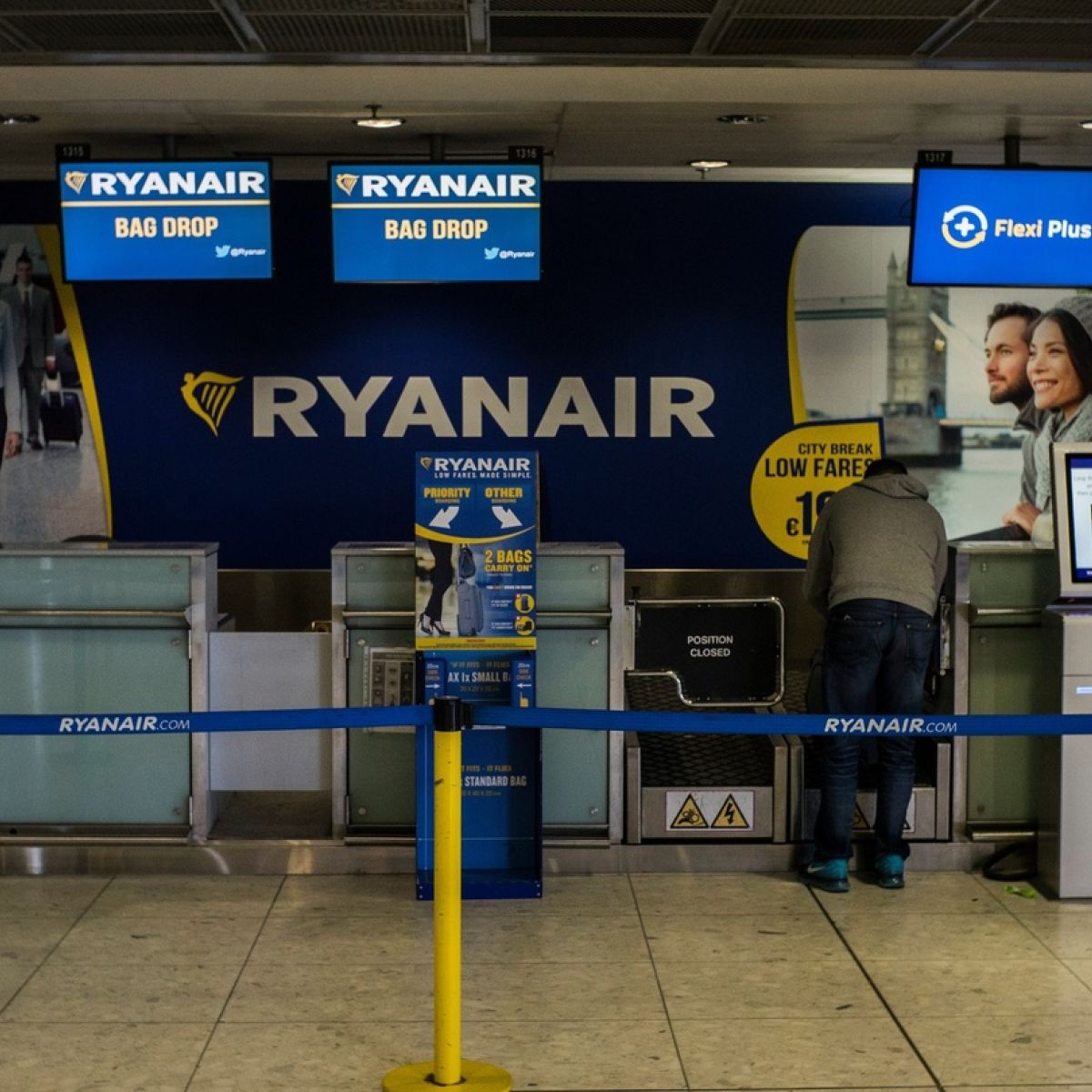 It All Adds Up Ryanair Earnings Soar On The Little Extras