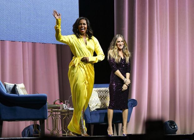 Michelle Obama with Sarah Jessica Parker in New York City. Photograph: Dia Dipasupil/Getty Images