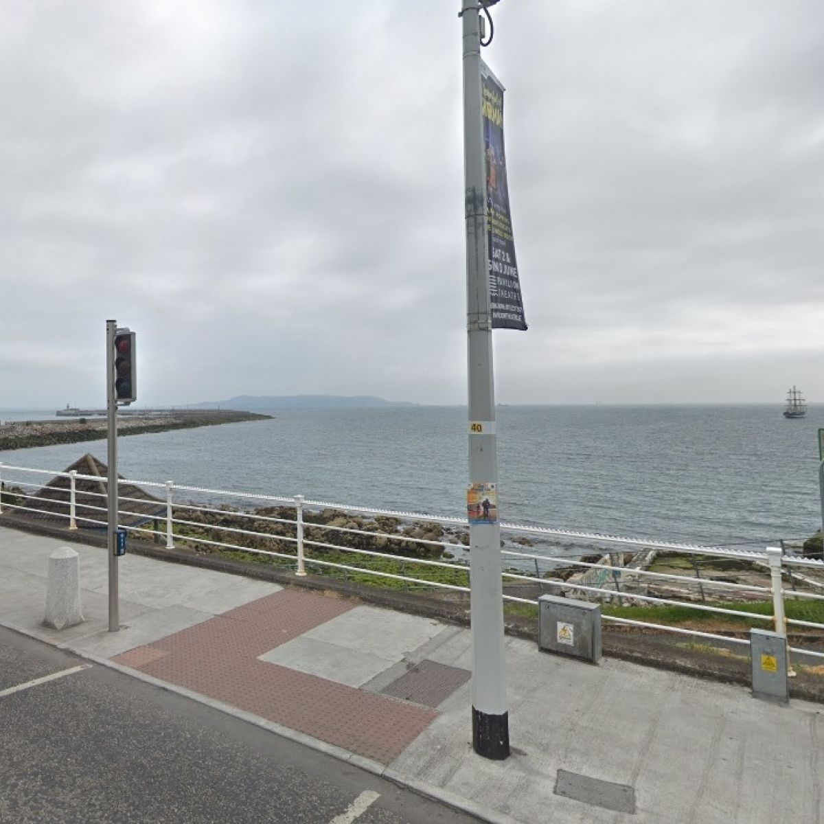 Teenager who slashed womans throat in Dn Laoghaire 