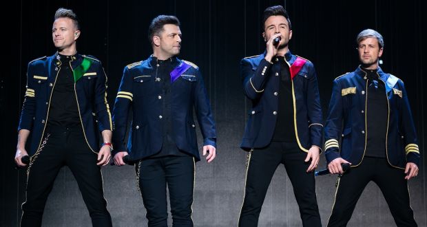 Học Tiếng Anh qua lời bài hát Fly Me To The Moon của Westlife