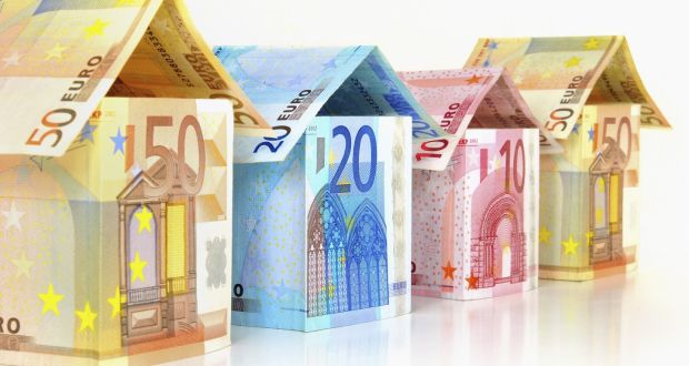 Irish mortgage holders can expect to pay €454,000 back on a €300,000 mortgage while those in the euro area can expect to pay back €374,000. 