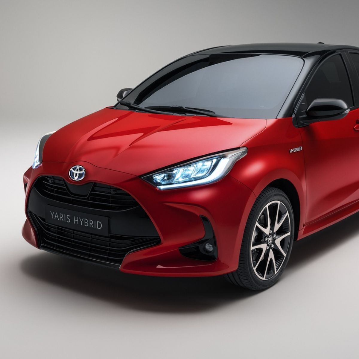 Tentakel Drastisch bevind zich Toyota reveals new Yaris as it aims to feed public appetite for hybrids