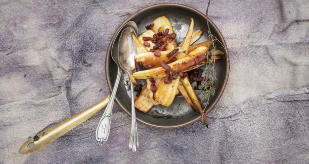 Sticky parsnips with sherry and smoked bacon