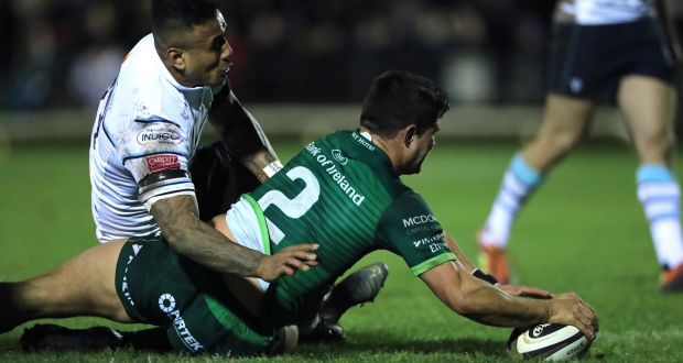 Connacht’s Dave Heffernan scores a try in the first half at the Sportsground. Photo: James Crombie/Inpho
