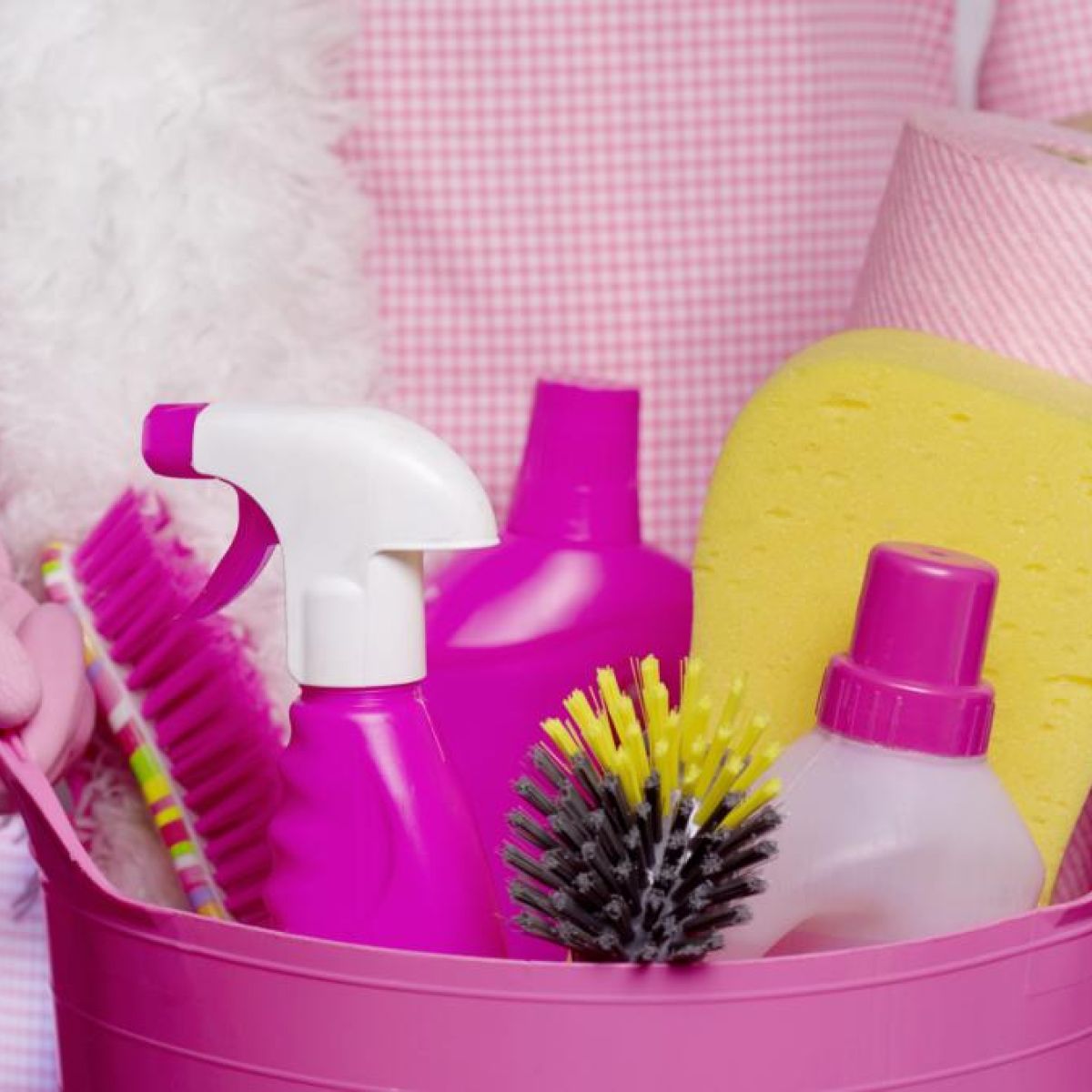 Give Your Home A Deep Clean 11 Things You Can Do To Get Surfaces