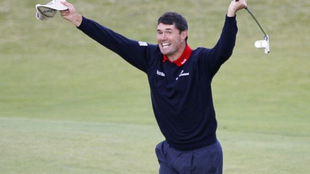 Pádraig Harrington celebrates on the 18th green after his playoff victory over Sergio Garcia at Carnoustie in 2007. Photograph: Phil Noble/Reuters)
