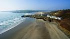 Inchydoney Island Lodge & Spa: Inchydoney is a firm favourite among families due to its two Blue Flag beach and its thalassotherapy seawater spa