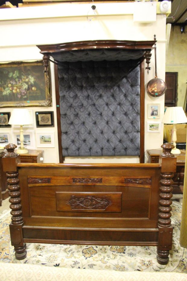 Count John McCormack’s tester bed €1,500-€2,000, Aidan Foley auction on October 11th-13th