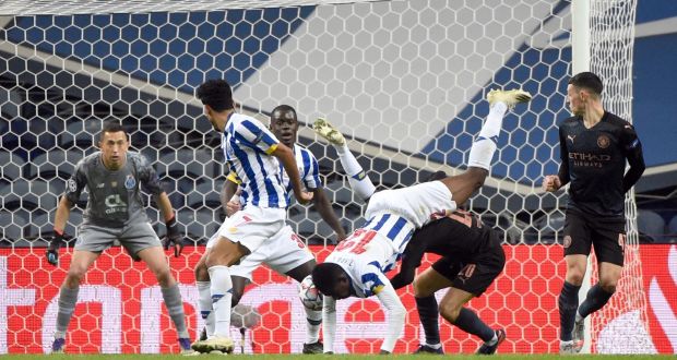 Bernardo Silva battles in the Porto box during Man City’s goalless draw. Photograph: Miguel Riopa/Getty/AFP