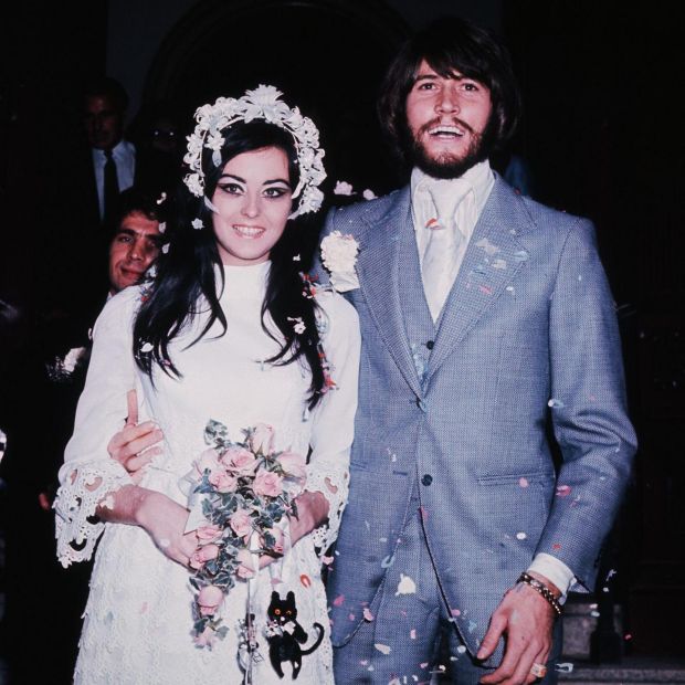 Linda and Barry Gibb on their wedding day, in 1975. Photograph: Hulton-Deutsch/Corbis via Getty