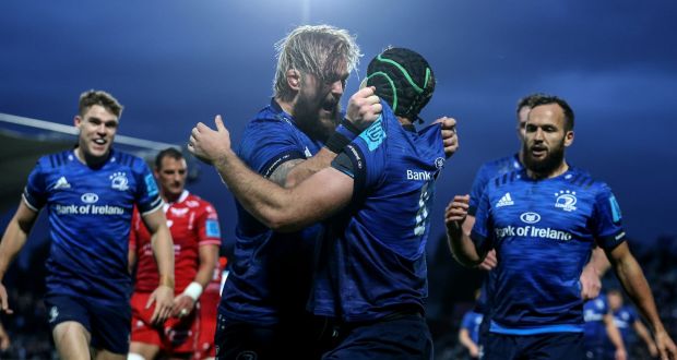 Leinster’s Caelan Doris celebrates after scoring a try with Andrew Porter during the URC win over Connacht. Photo: Dan Sheridan/Inpho