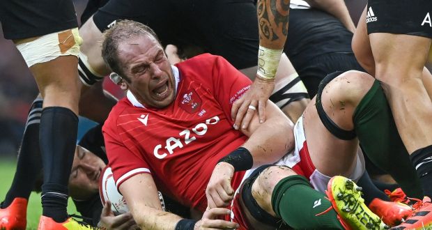 Wales captain Alun Wyn Jones will require surgery on his shoulder after picking up an injury in the loss to New Zealand. Photograph: Facundo Arrizabalaga/EPA