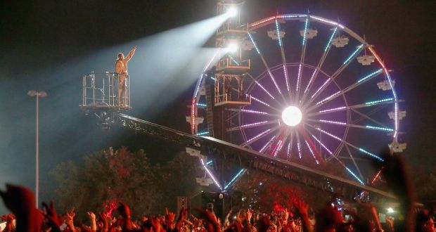 The show was called off shortly after several people began suffering injuries. Photograph: Gary Miller/Getty Images